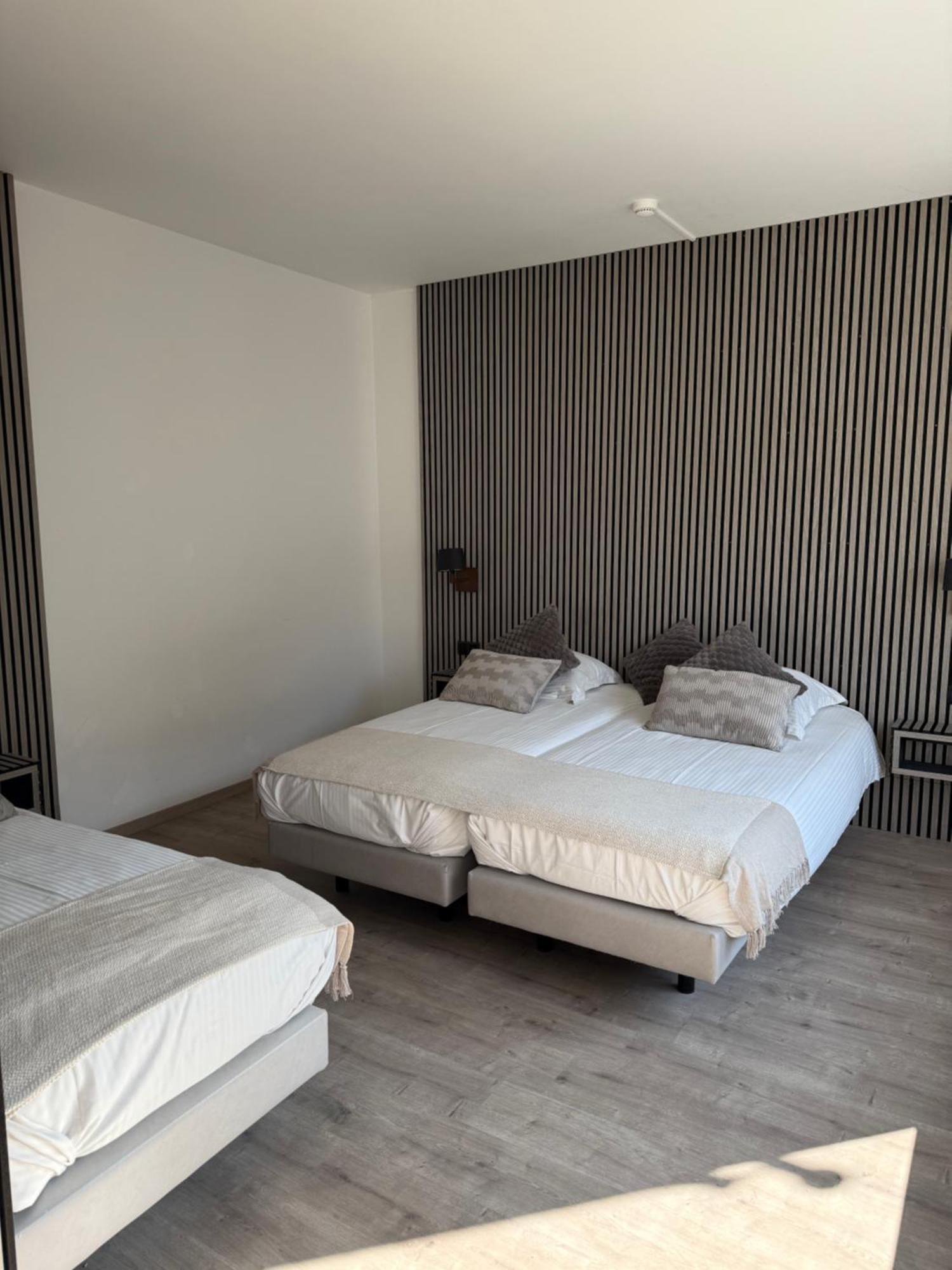 Hotel Giorgi Et Logements Insolites-Jacuzzi Prive Μπαστόν Εξωτερικό φωτογραφία